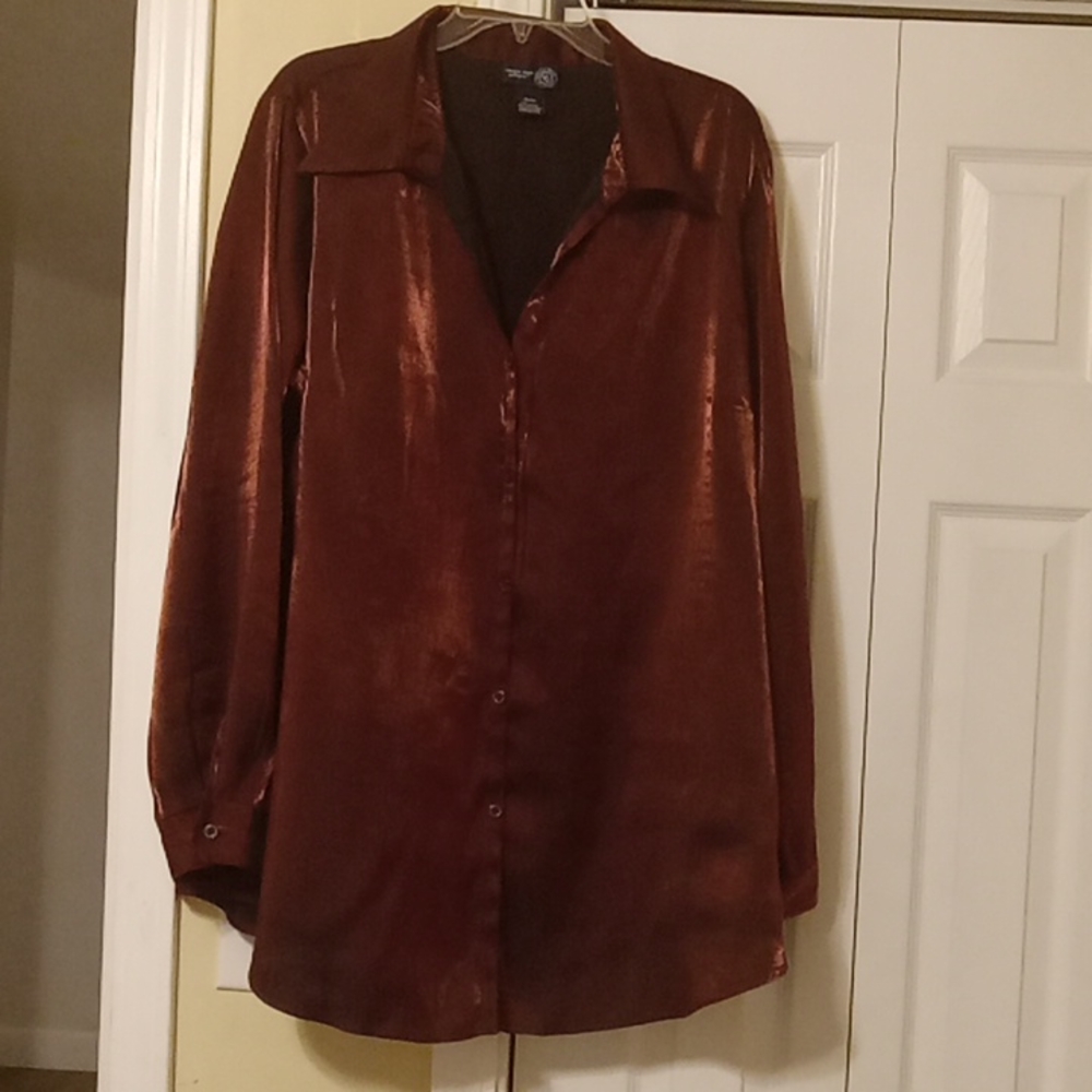 Venezia Jeans Clothing Company 22/24 button up blouse